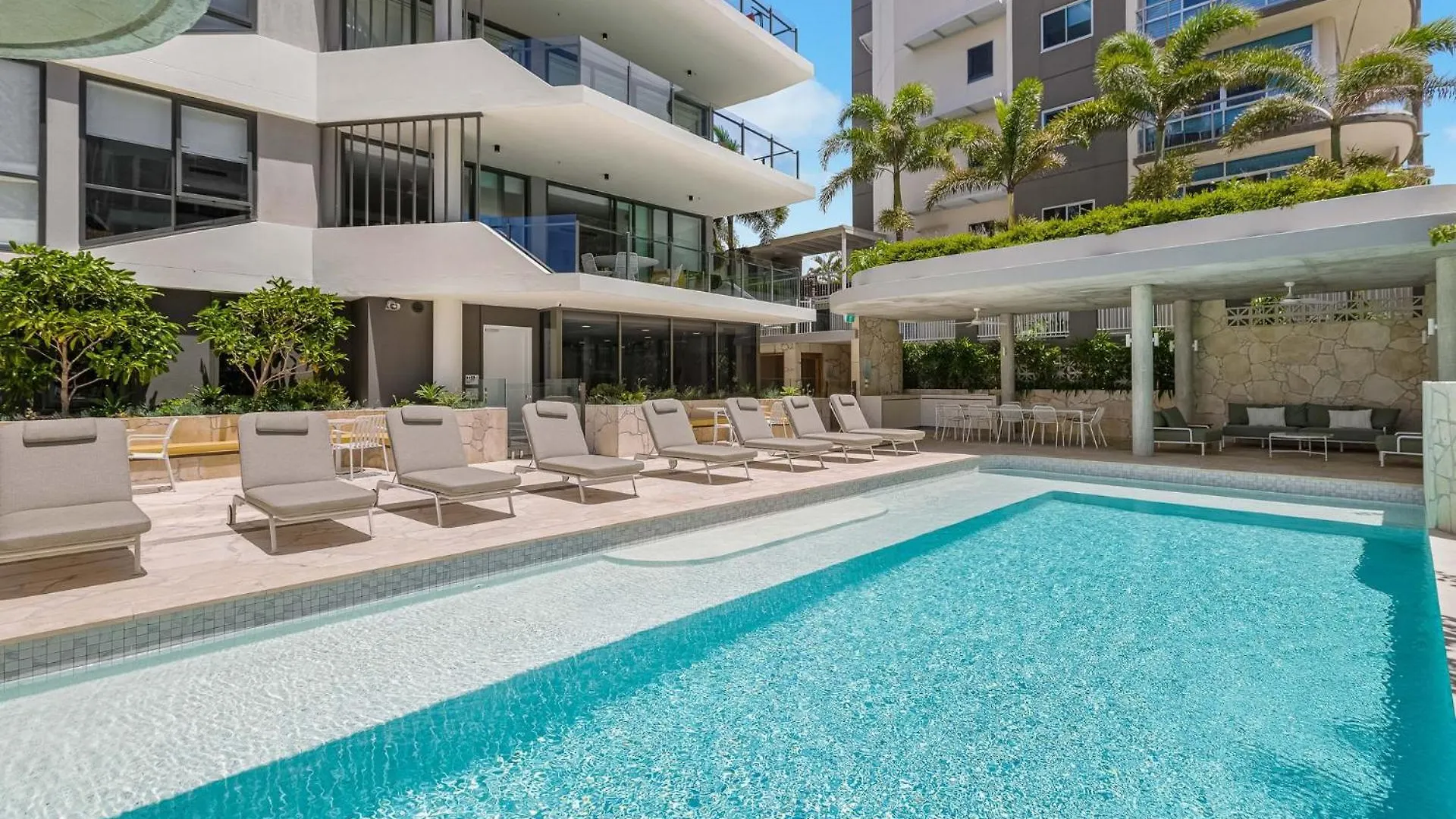 Sol Apartments Unit 604 Gold Coast Australia